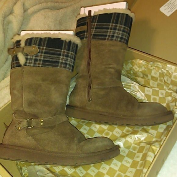 Ugg Boots Maura Style‎ Twinface Sheepskin Size 5 - Picture 2 of 4